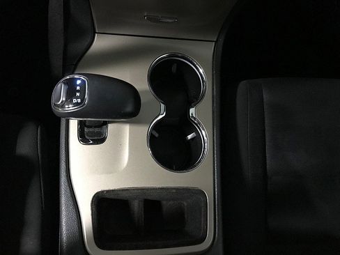 Used 2014 Jeep Grand Cherokee Laredo w/ 18" Wheel & 8.4" Radio Group image 29