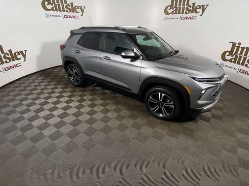 Certified 2024 Chevrolet TrailBlazer LT w/ Convenience Package image 2