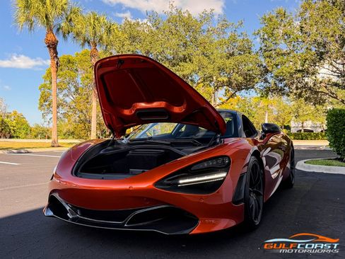 Used 2018 McLaren 720S Luxury image 38