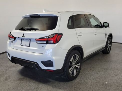 Used 2020 Mitsubishi Outlander Sport SE AWD/4WD image 6