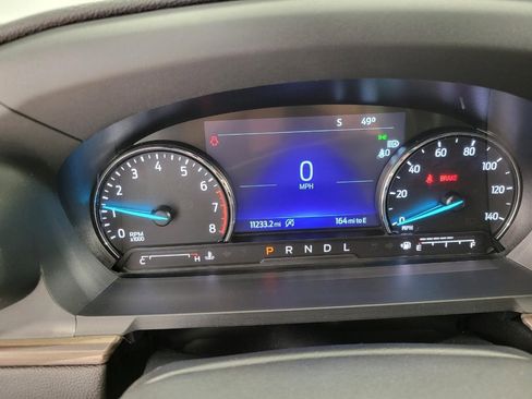 Used 2023 Ford Explorer Limited w/ Equipment Group 301A image 2