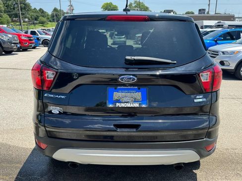 Used 2019 Ford Escape SE AWD/4WD image 4