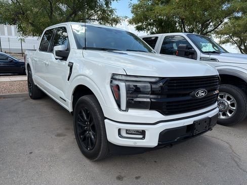 Used 2024 Ford F150 Platinum w/ Equipment Group 702A High AWD/4WD image 3