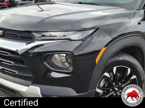 Used 2023 Chevrolet TrailBlazer LT FWD image 11