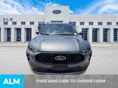 Used 2025 Ford Escape ST-Line Select AWD/4WD image 2