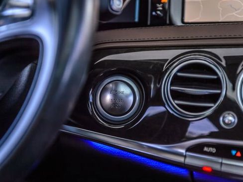 Used 2016 Mercedes-Benz S 550 Sedan image 32