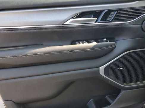 New 2026 Jeep Grand Wagoneer 4WD w/ Premium Group I image 24