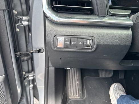 Used 2026 GMC Terrain Elevation FWD image 30
