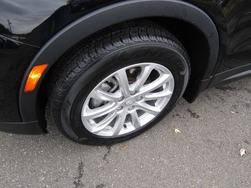 Used 2022 Cadillac XT4 Luxury image 32