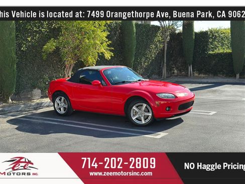 Used 2006 MAZDA MX-5 Miata Touring RWD image 3