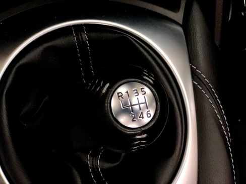 Used 2025 MAZDA MX-5 Miata Club image 17