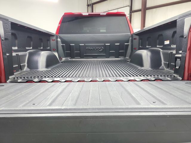 Used 2023 Chevrolet Silverado 1500 LT AWD/4WD image 46