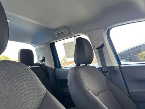 New 2025 Ford Maverick XL image 15