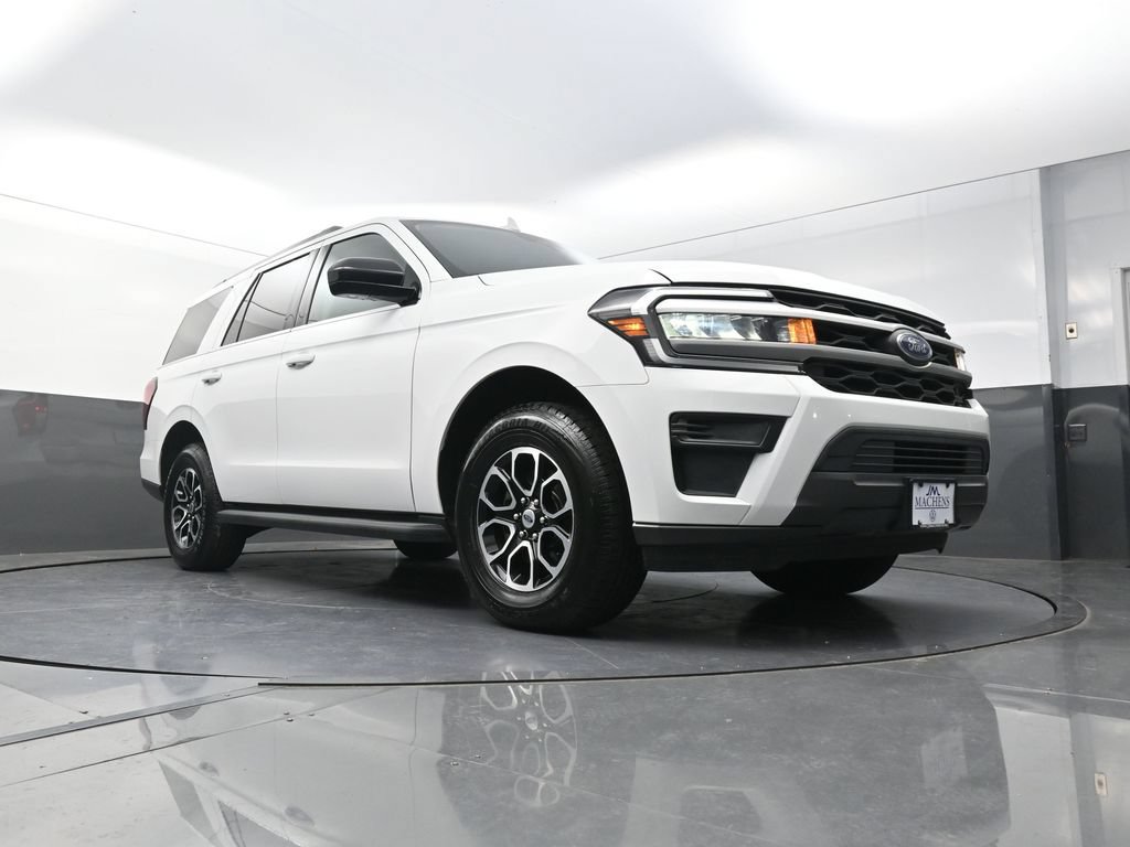 Used 2022 Ford Expedition XL AWD/4WD image 23