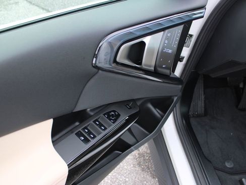 New 2026 BMW X3 xDrive30 w/ Premium Package image 29