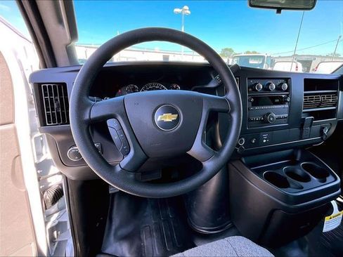 New 2026 Chevrolet Express 2500 w/ Driver Convenience Package RWD image 15