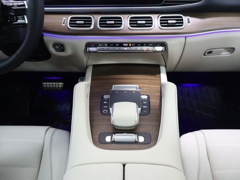 New 2026 Mercedes-Benz GLS 450 4MATIC image 20