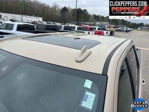 Used 2023 GMC Sierra 1500 AT4 w/ AT4 Premium Package image 9