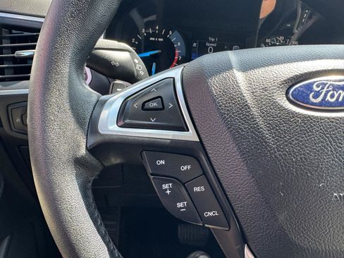 Used 2017 Ford Edge SEL AWD/4WD image 17