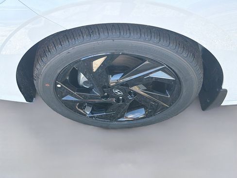 New 2026 Hyundai Elantra Sport FWD image 23