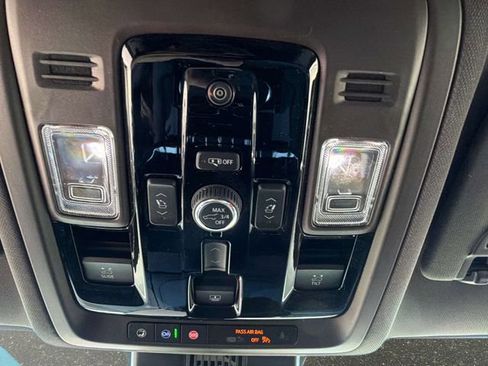 New 2026 GMC Yukon Elevation w/ Elevation Premium Package image 33