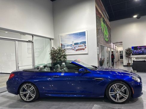 Used 2012 BMW M6 Convertible RWD image 27