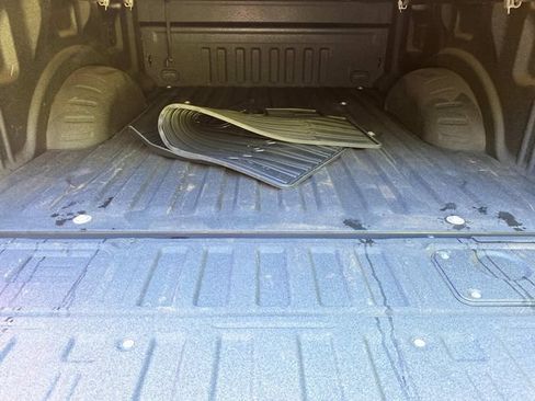 Used 2024 Ford F250 Lariat w/ Lariat Ultimate Package AWD/4WD image 31