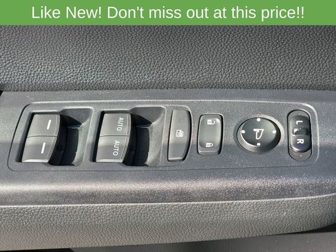 Used 2025 Honda CR-V Sport image 30