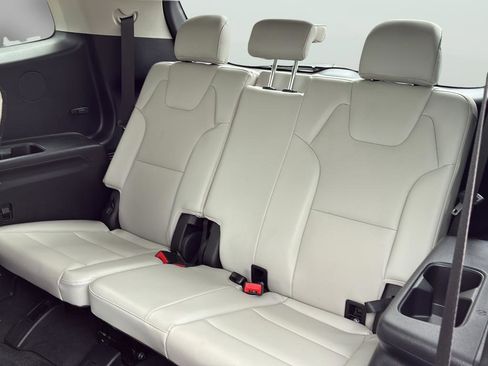 Used 2024 Kia Telluride S w/ S Sunroof Package FWD image 27