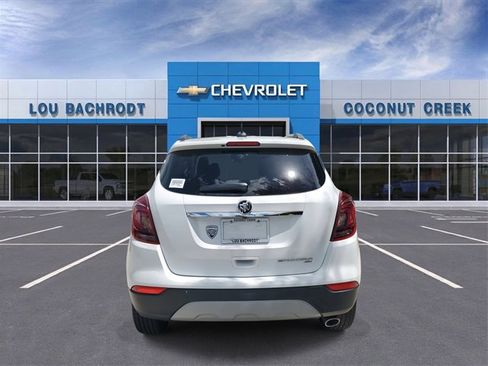 Used 2022 Buick Encore Preferred w/ Safety Package image 29