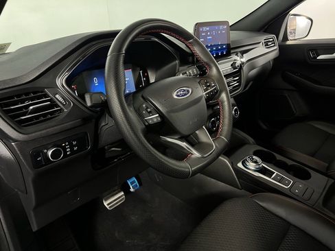 Used 2024 Ford Escape ST-Line image 22