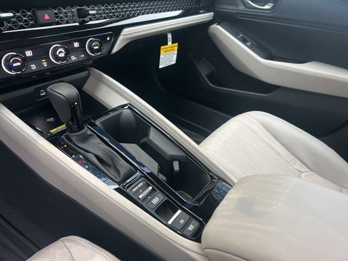 New 2025 Honda Accord EX-L image 18