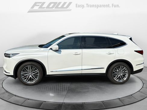 Certified 2022 Acura MDX SH-AWD w/ Advance Package image 4