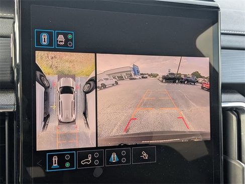 Certified 2024 GMC Acadia Elevation image 21