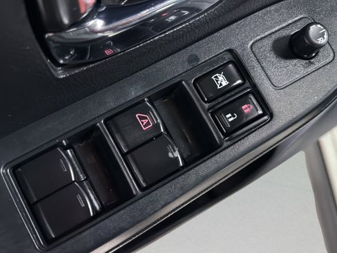 Used 2014 Subaru Crosstrek 2.0i Limited w/ Popular Package #2 image 14