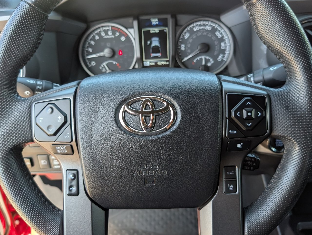 Used 2023 Toyota Tacoma TRD Sport w/ TRD Premium Sport Package AWD/4WD image 18