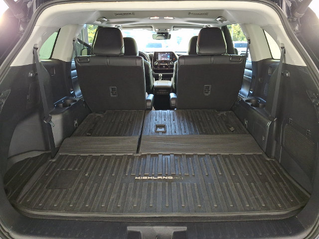 Certified 2020 Toyota Highlander XLE FWD image 37