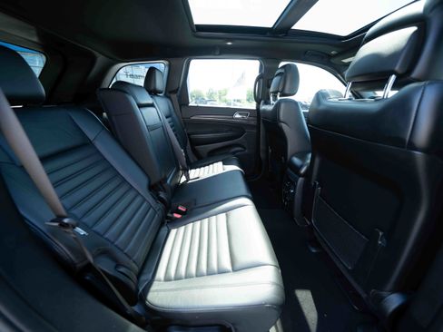 Used 2019 Jeep Grand Cherokee Limited X AWD/4WD image 24