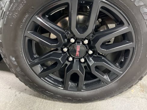 Used 2024 GMC Sierra 1500 Elevation AWD/4WD image 47