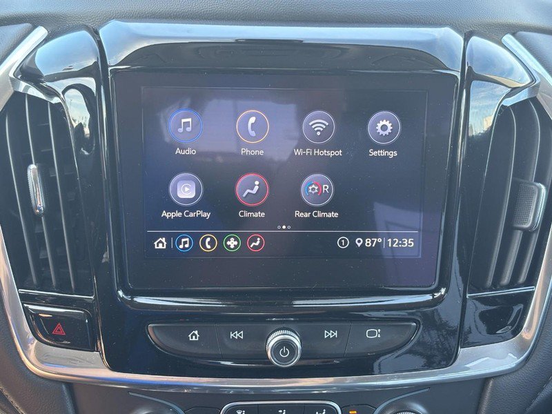 Used 2020 Chevrolet Traverse LT FWD image 23