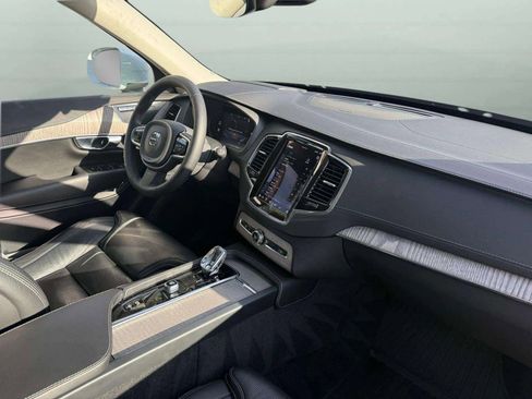 Used 2023 Volvo XC90 B6 Ultimate w/ Protection Package Premier AWD/4WD image 2