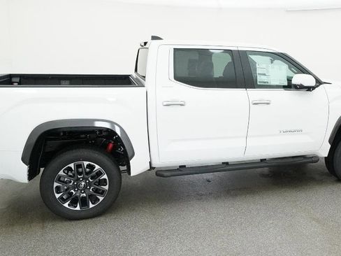New 2026 Toyota Tundra Limited AWD/4WD image 14