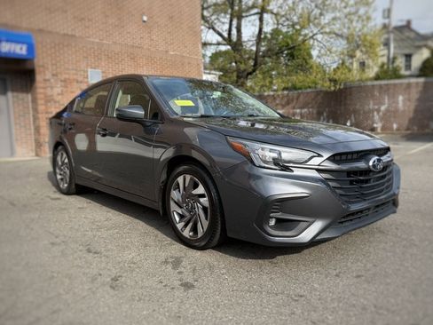 Used 2023 Subaru Legacy Limited AWD/4WD image 3
