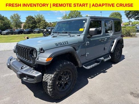 Used 2025 Jeep Wrangler Unlimited Sport AWD/4WD image 7