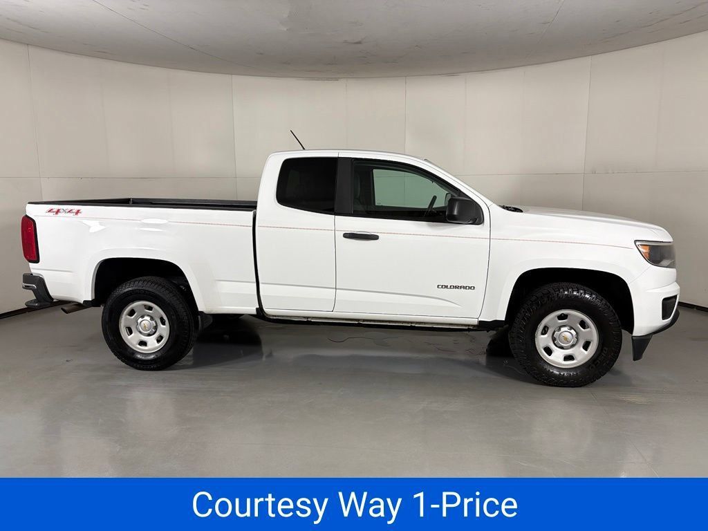 Used 2018 Chevrolet Colorado W/T w/ WT Convenience Package AWD/4WD image 12