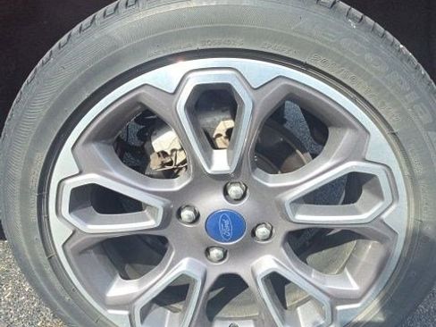 Used 2021 Ford EcoSport Titanium w/ Interior Protection Package image 18