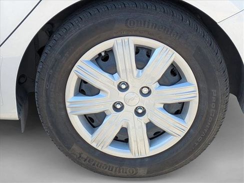Used 2023 Kia Rio LX FWD image 7