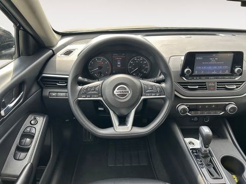 Used 2021 Nissan Altima 2.5 S image 12
