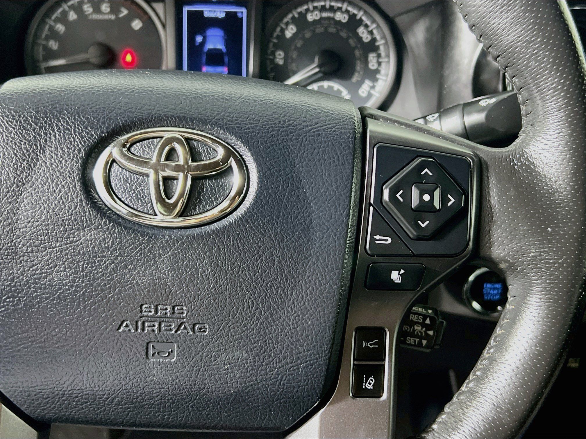 Used 2018 Toyota Tacoma TRD Sport RWD image 18