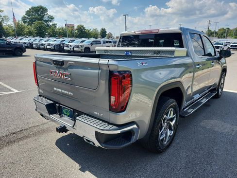 Certified 2023 GMC Sierra 1500 SLT w/ SLT Premium Plus Package AWD/4WD image 3